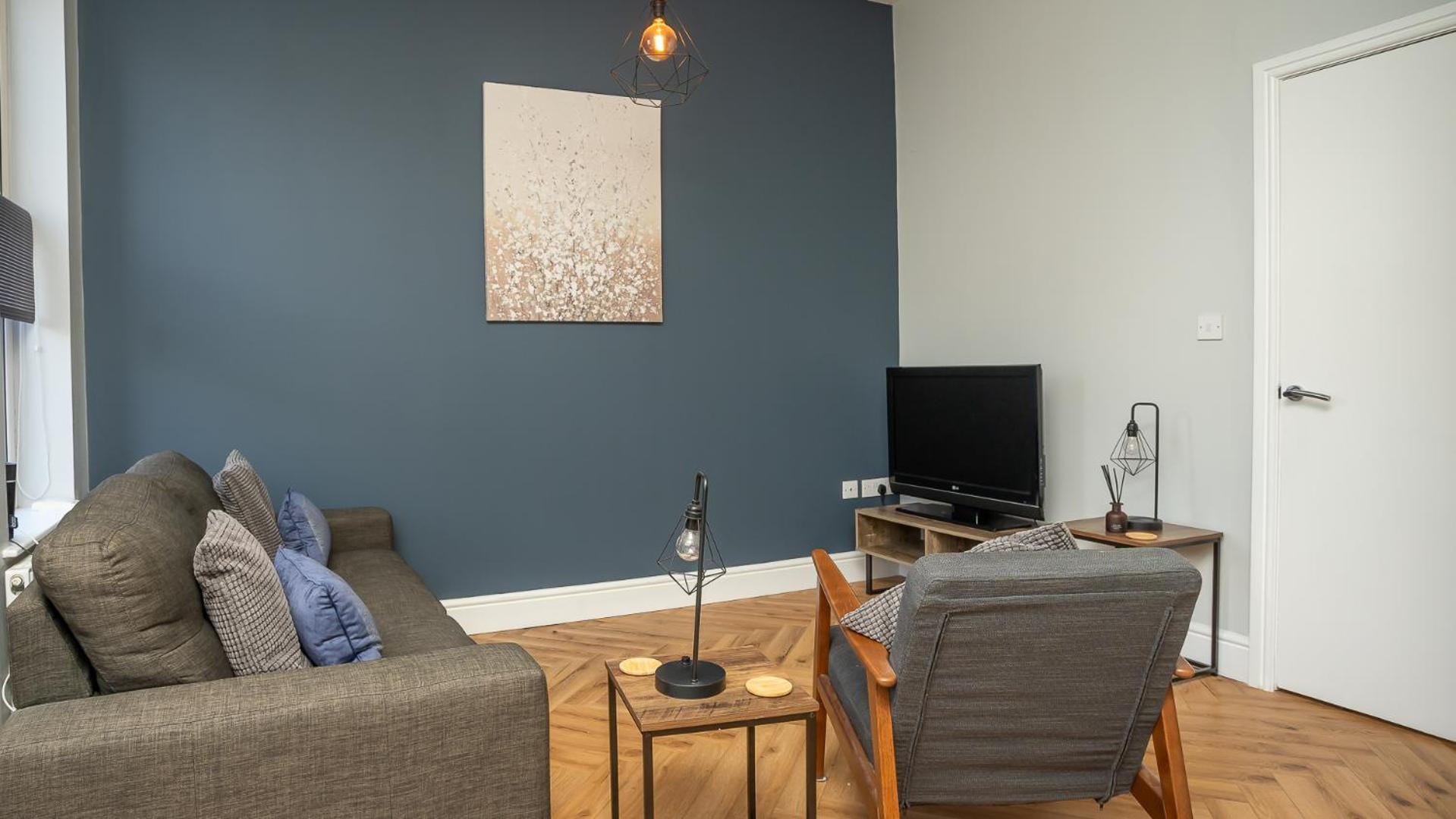 Apartment 2 Bdr & 1 Bdr At Queens Uni By Breaks Belfast